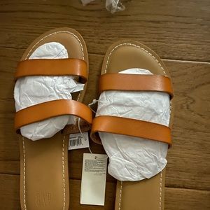 NWT Brown two strap sandals